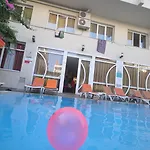מלון Sun Maris