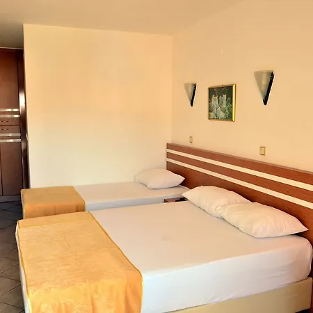 Szálloda Sun Maris 3*